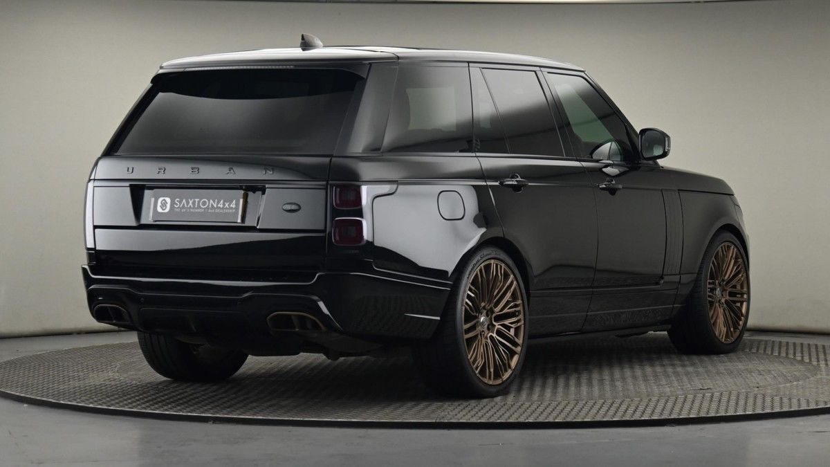 More views of Land Rover Range Rover
