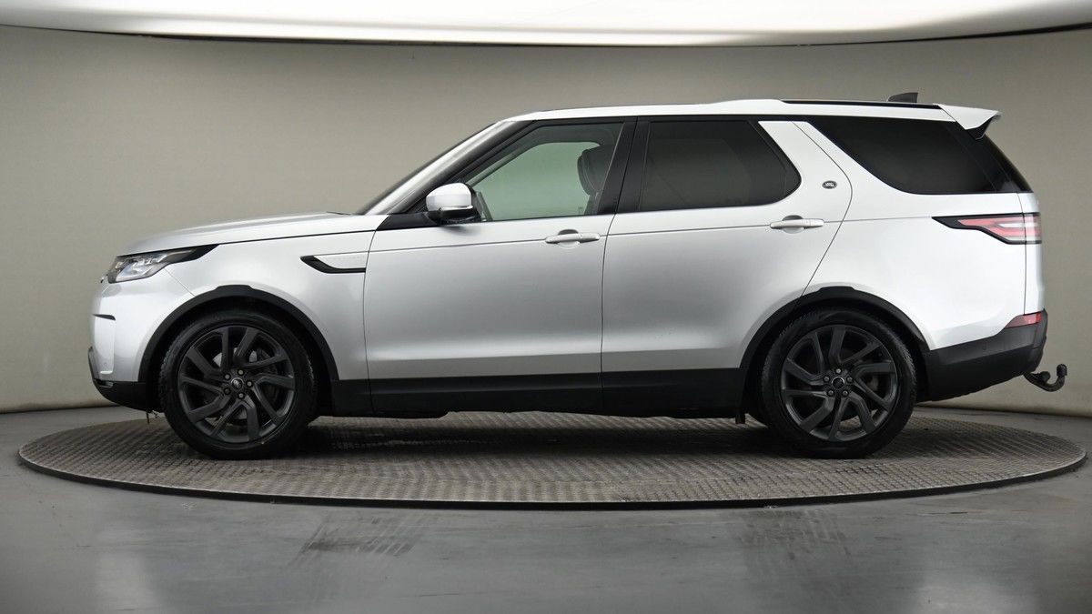 Land Rover Discovery Image 23