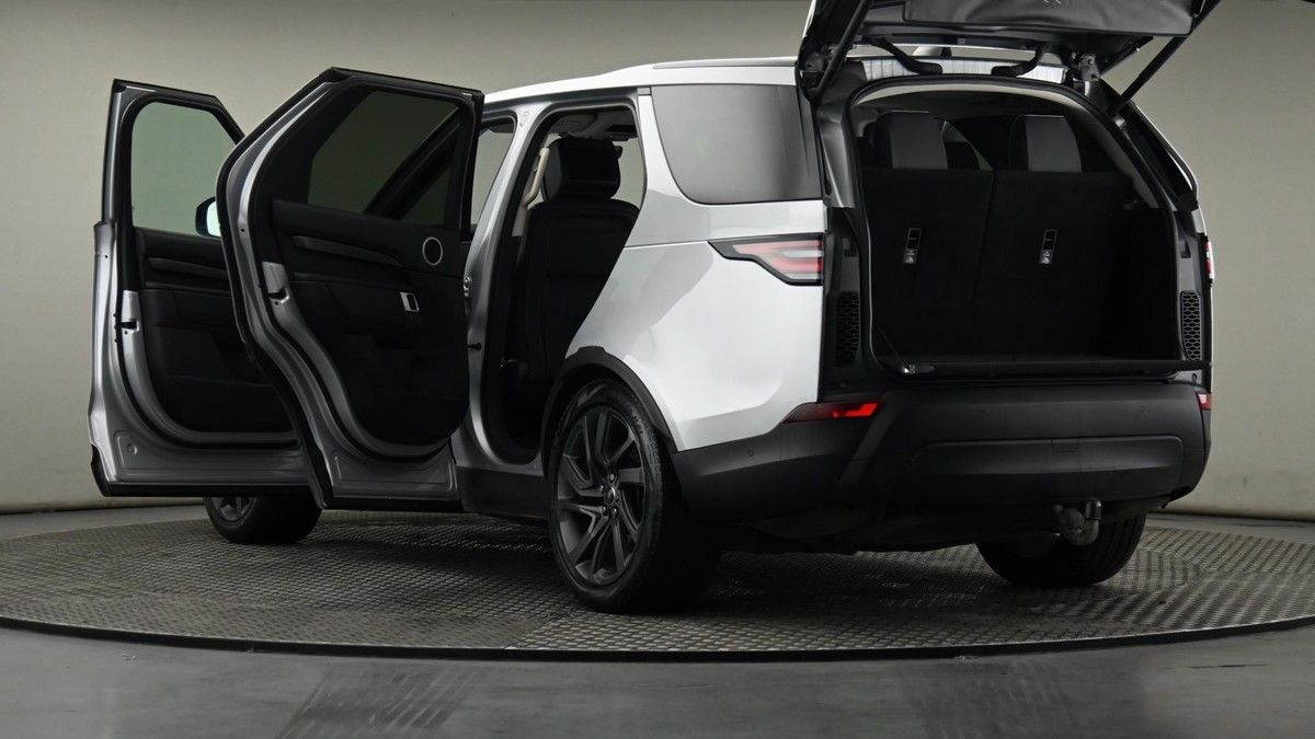 Land Rover Discovery Image 29