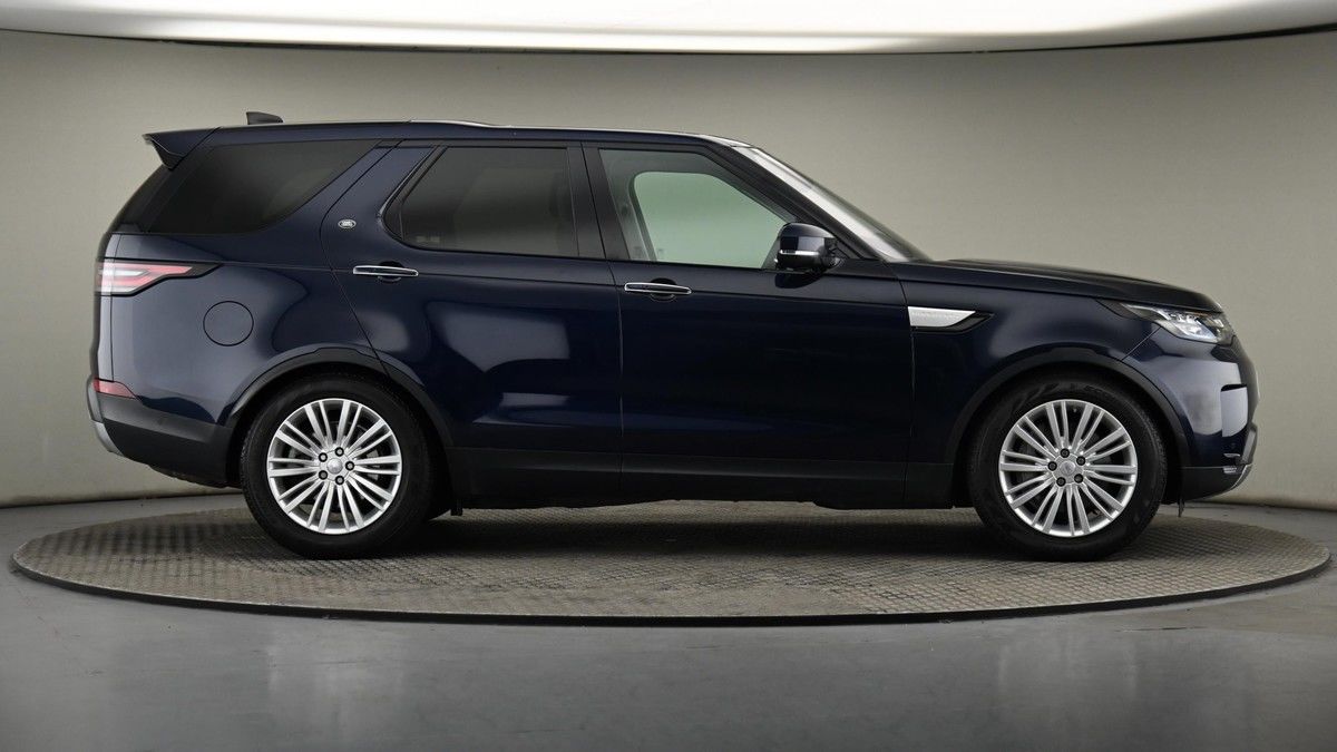 Land Rover Discovery Image 28
