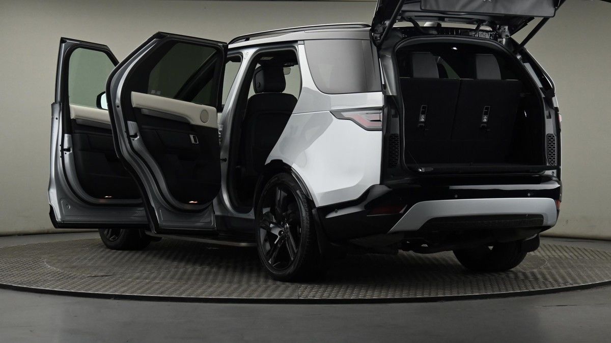 Land Rover Discovery Image 29
