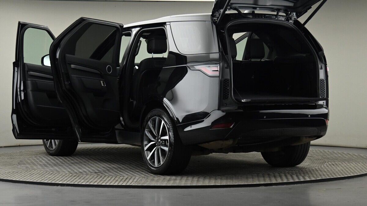 Land Rover Discovery Image 29