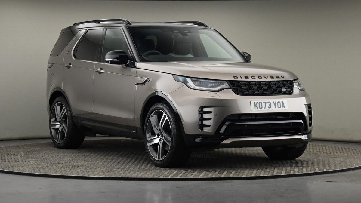 Land Rover Discovery Sticky Header Image