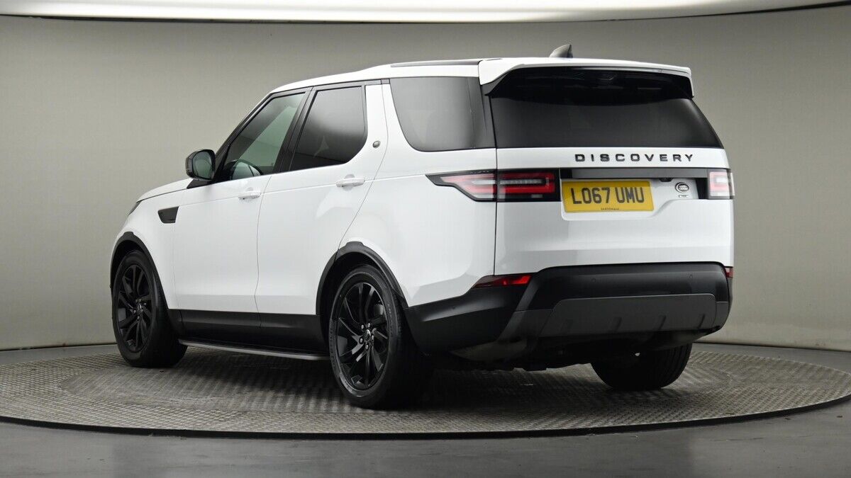 Land Rover Discovery Image 24