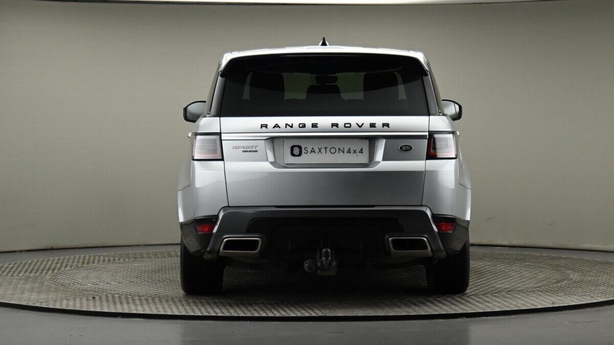 Land Rover Range Rover Sport Image 25