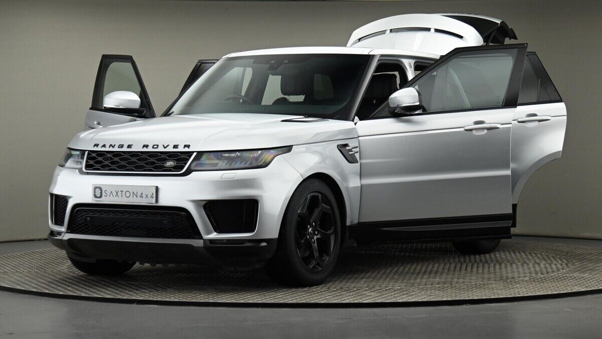 Land Rover Range Rover Sport Image 28