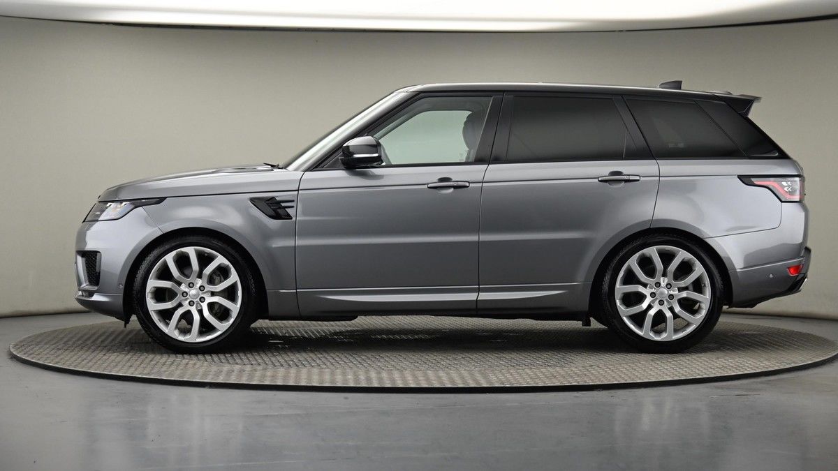 Land Rover Range Rover Sport Image 23