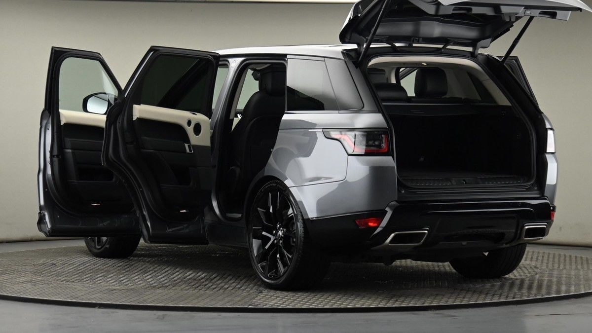 Land Rover Range Rover Sport Image 29