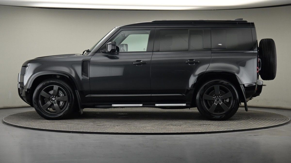 Land Rover Range Rover Sport Image 23