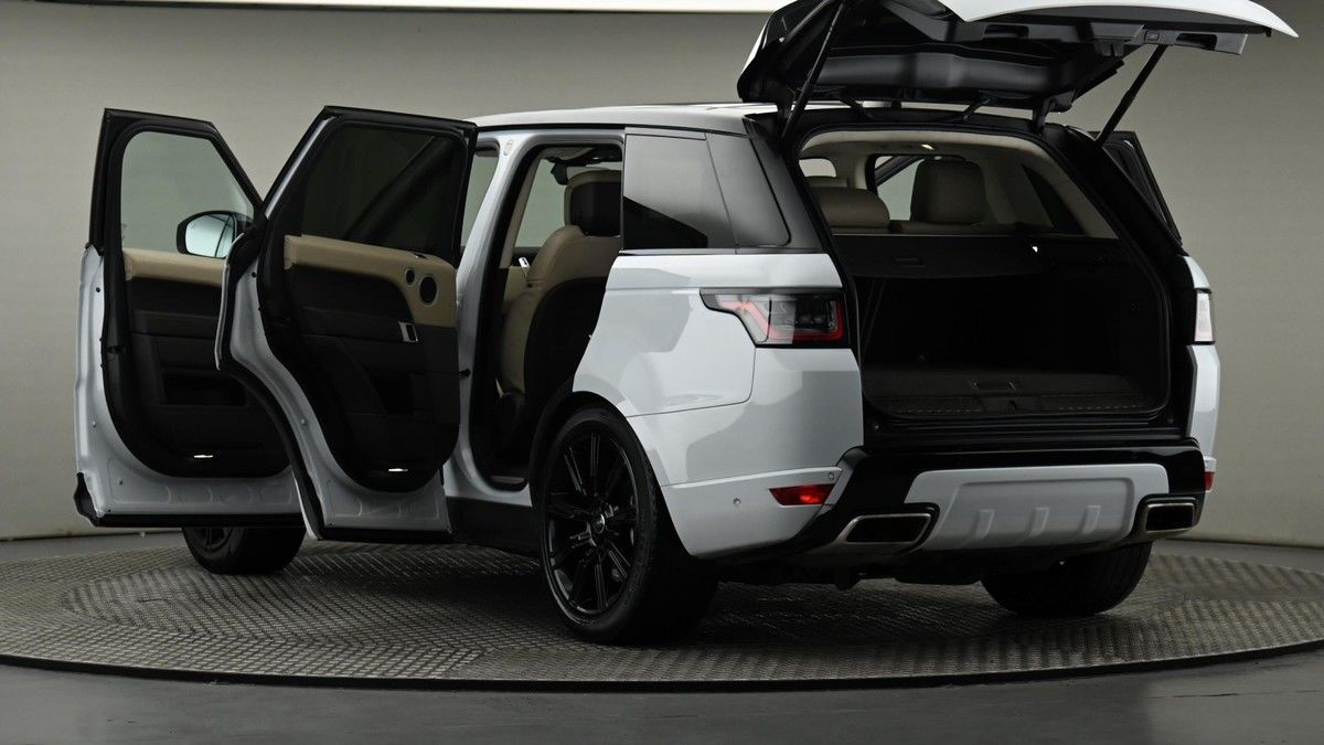 Land Rover Range Rover Sport Image 29