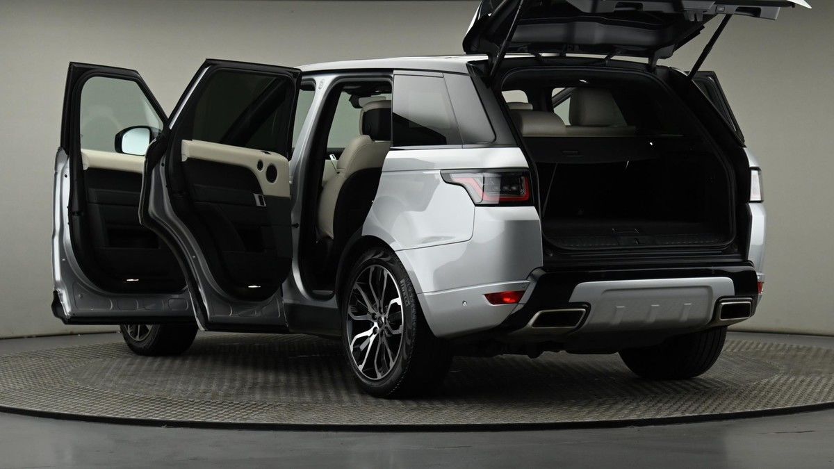 Land Rover Range Rover Sport Image 29