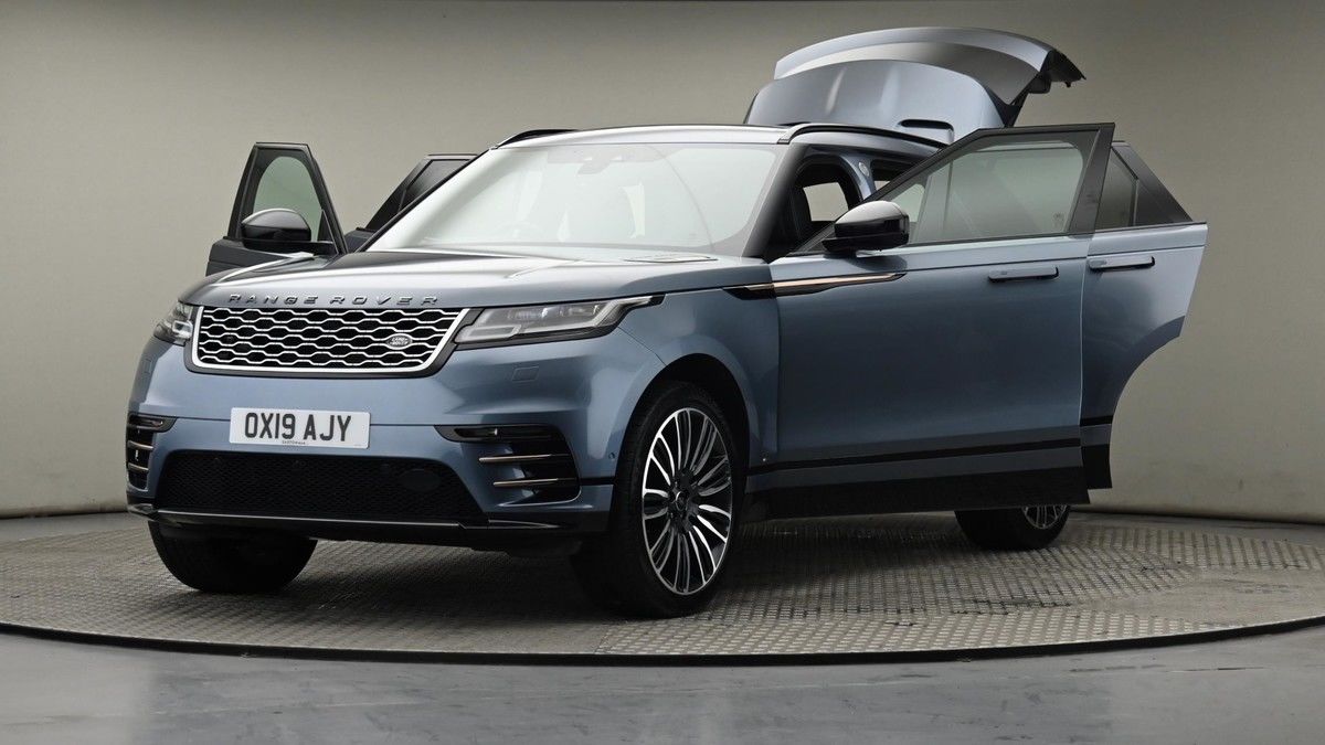Land Rover Range Rover Velar Image 28