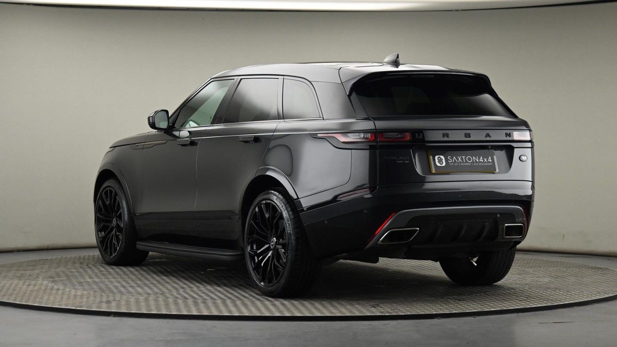 Land Rover Range Rover Velar Image 24