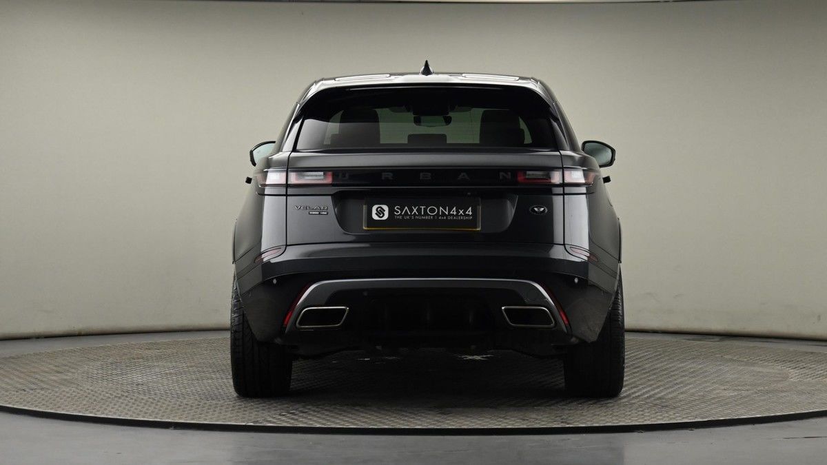 Land Rover Range Rover Velar Image 25