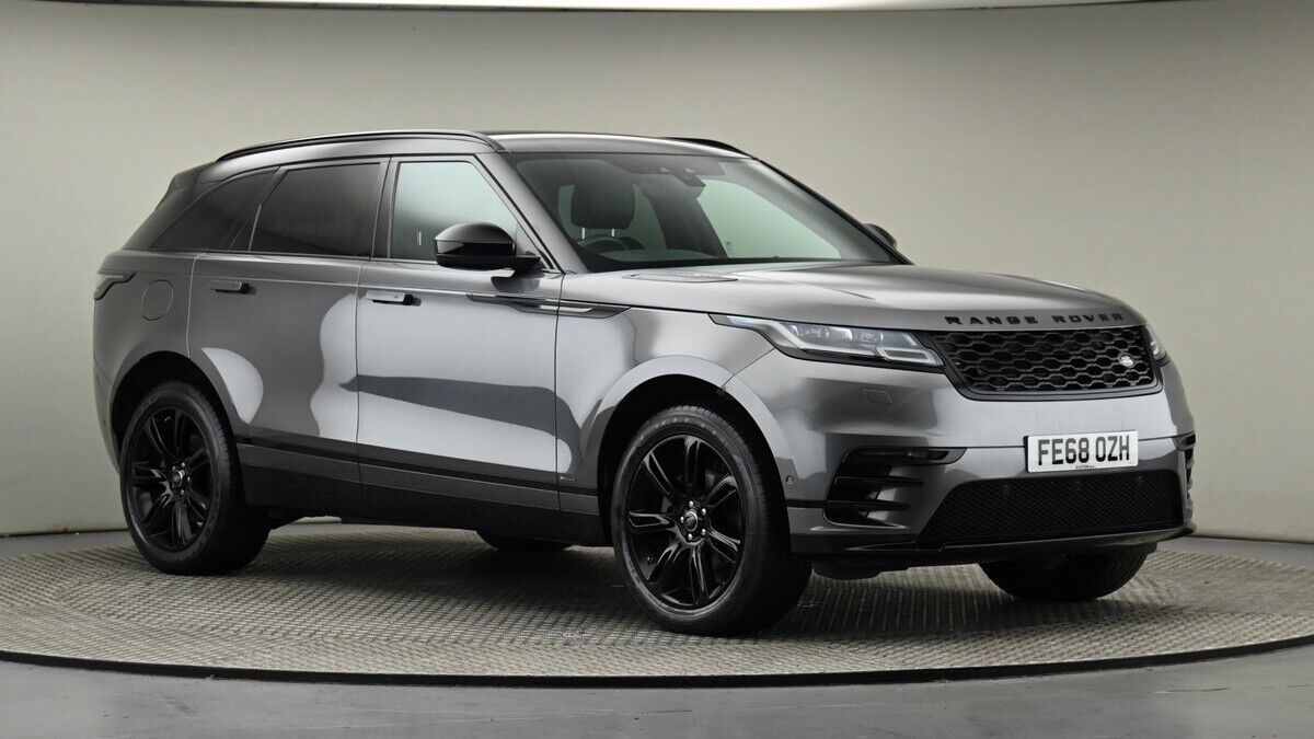 Land Rover Range Rover Velar Urban Image 20