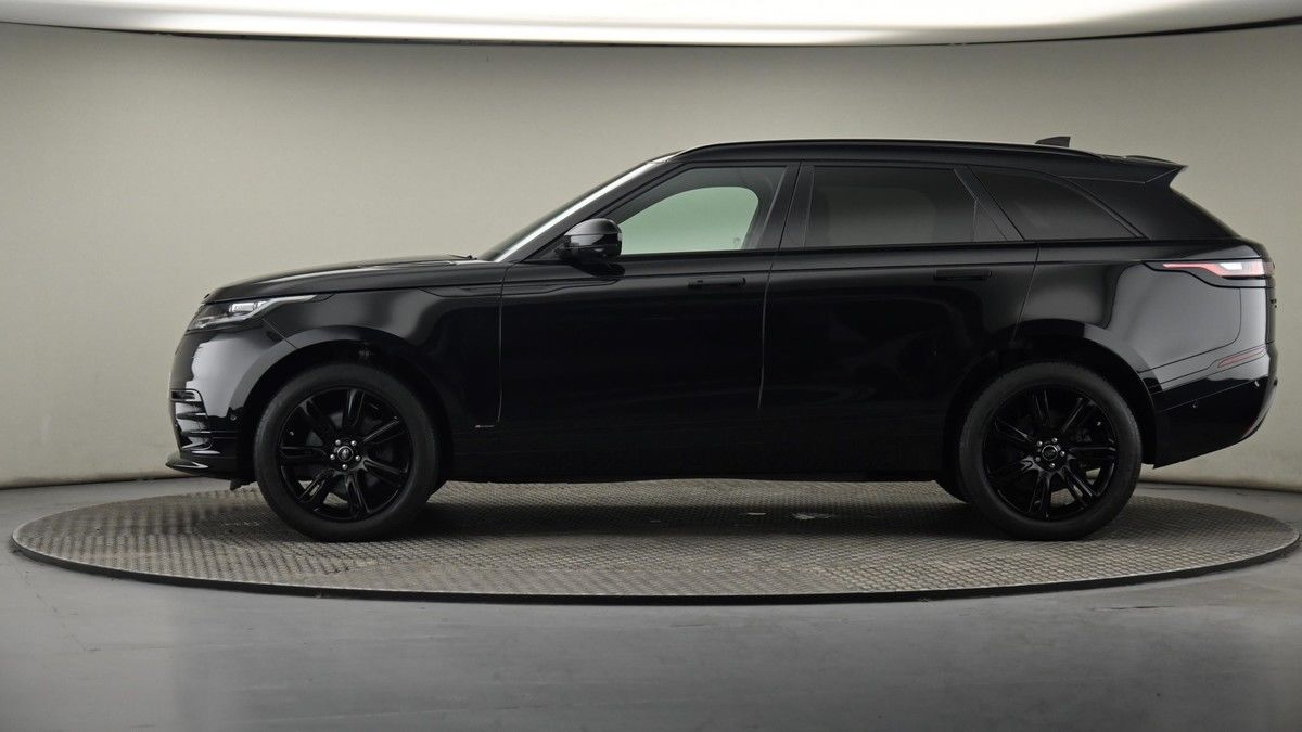 Land Rover Range Rover Velar Image 23