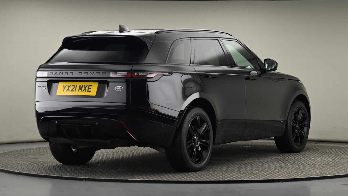 Land Rover Range Rover Velar Image 26