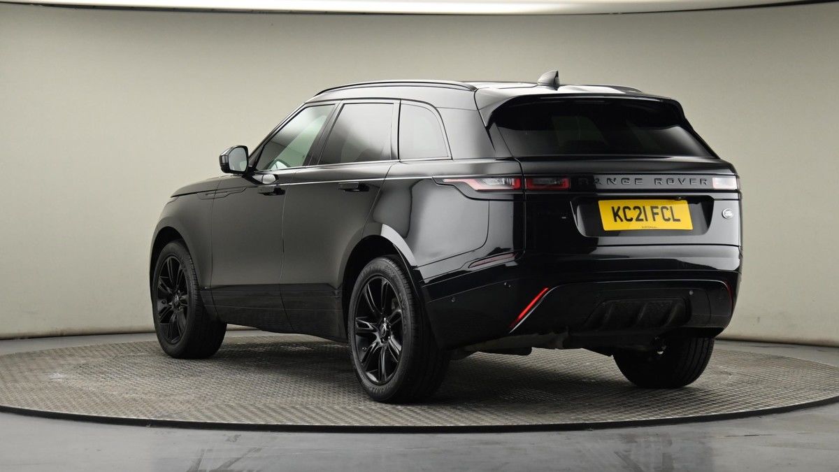 Land Rover Range Rover Velar Image 24