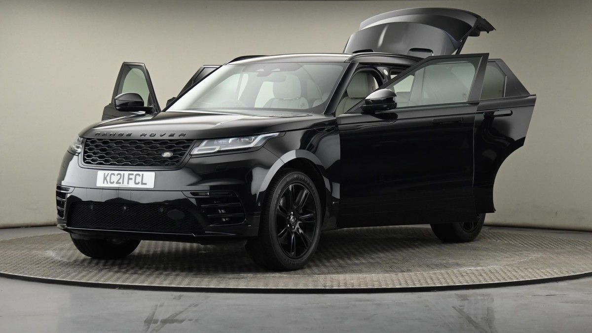 Land Rover Range Rover Velar Image 28
