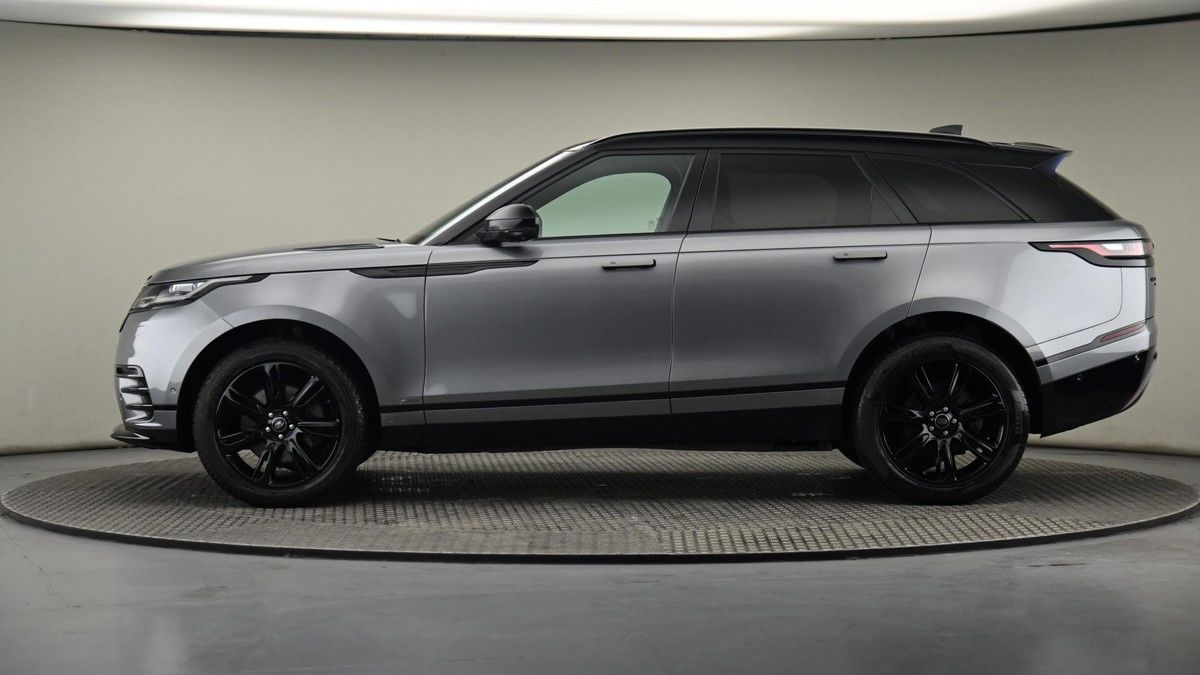 Land Rover Range Rover Velar Image 23