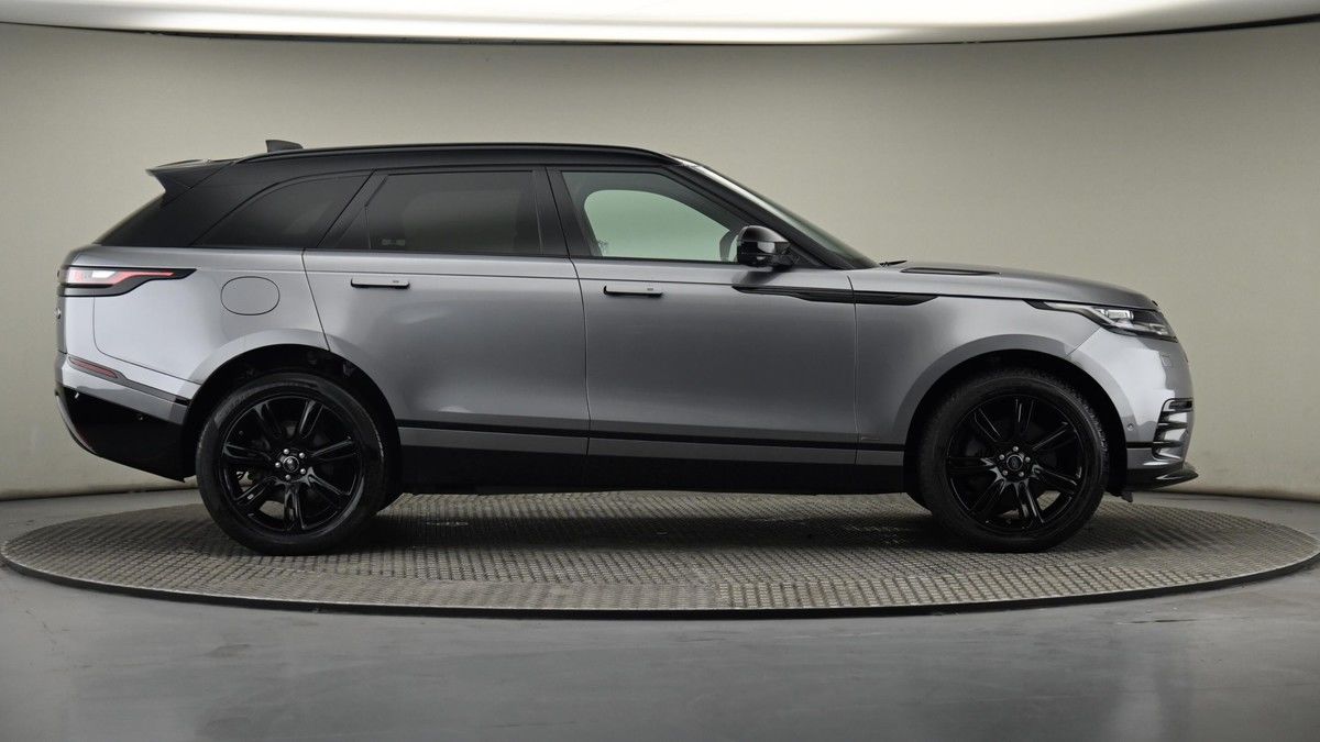 Land Rover Range Rover Velar Image 27