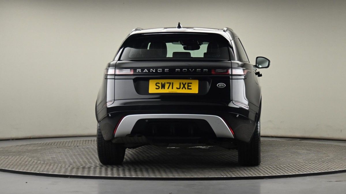 Land Rover Range Rover Velar Image 25