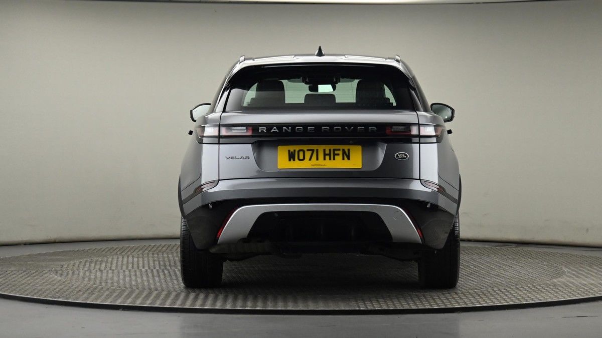 Land Rover Range Rover Velar Image 25