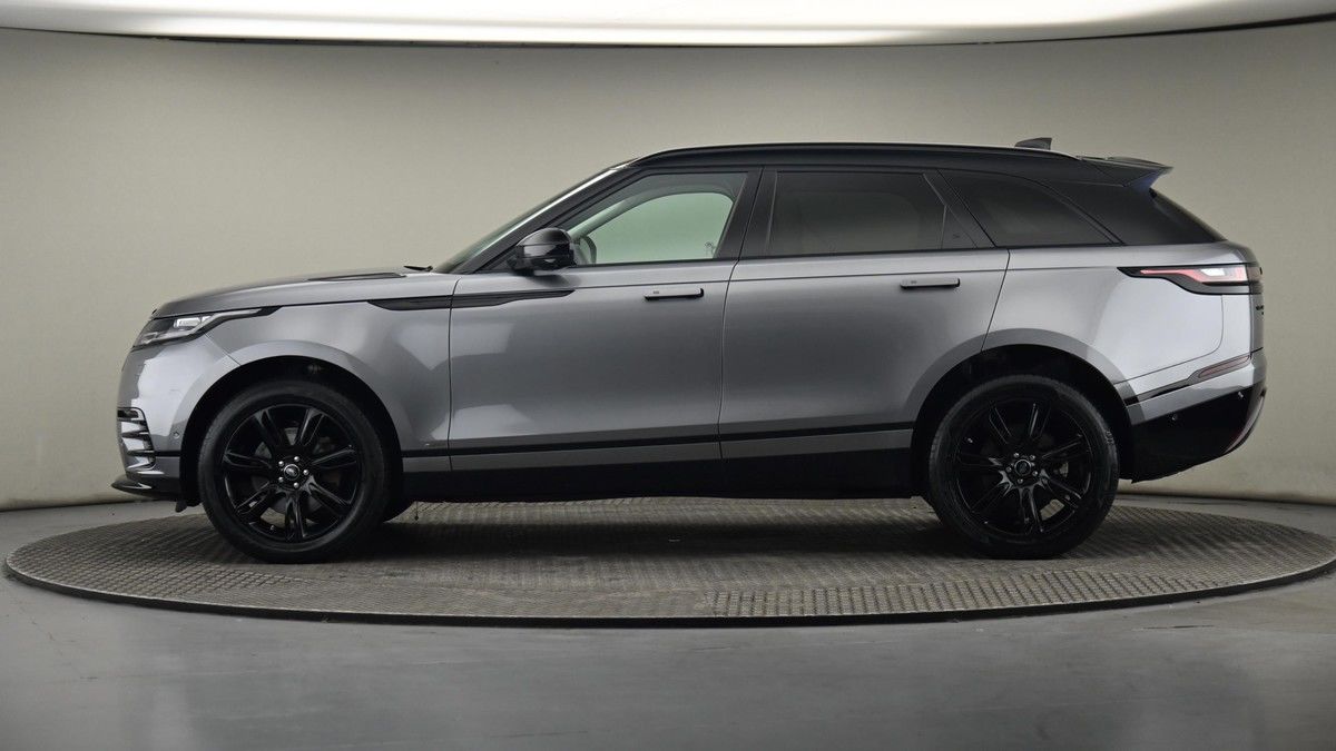 Land Rover Range Rover Velar Image 23