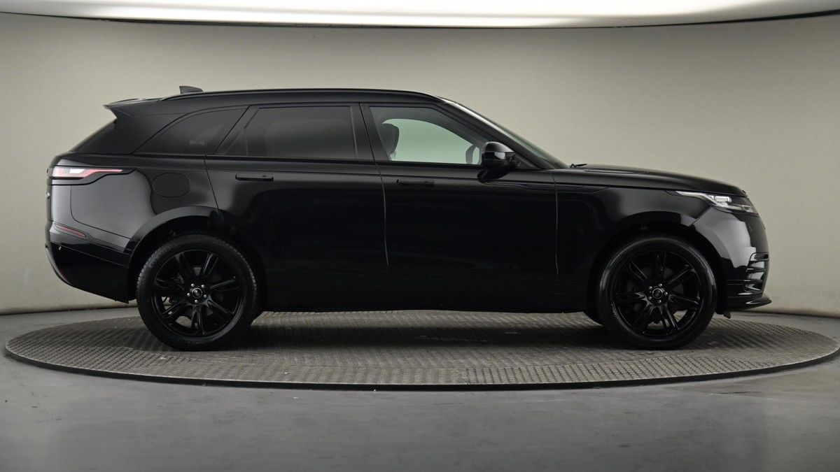 Land Rover Range Rover Velar Image 27