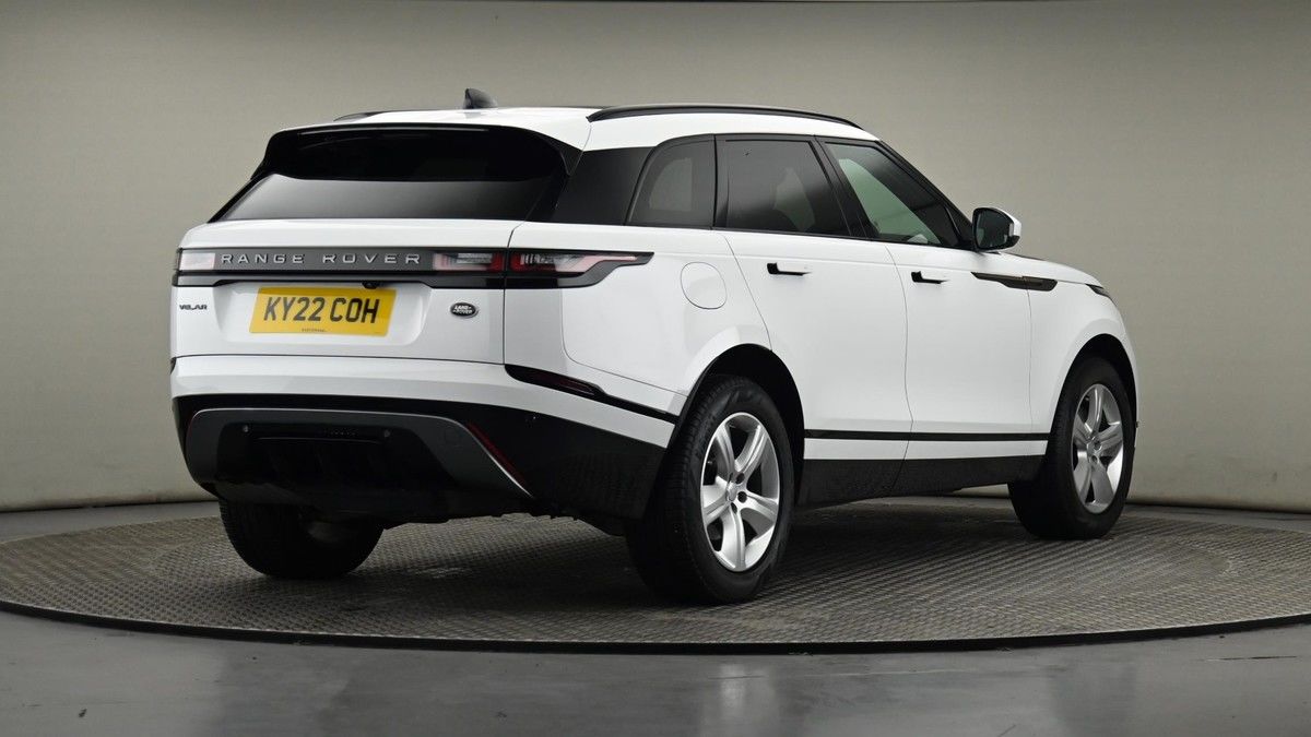 Land Rover Range Rover Velar Image 26