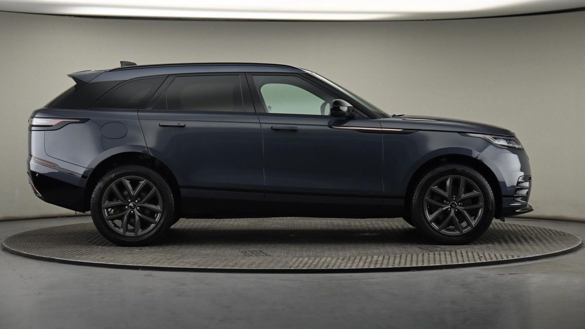Land Rover Range Rover Velar Image 27
