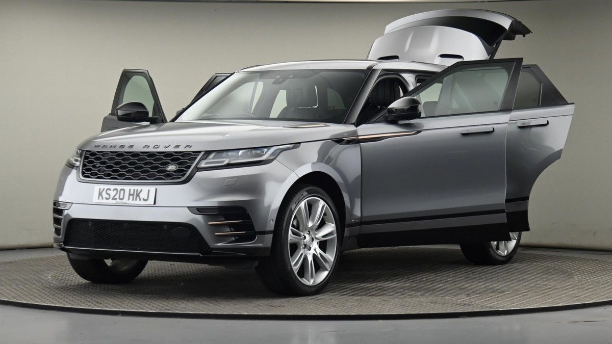 Land Rover Range Rover Velar Image 28