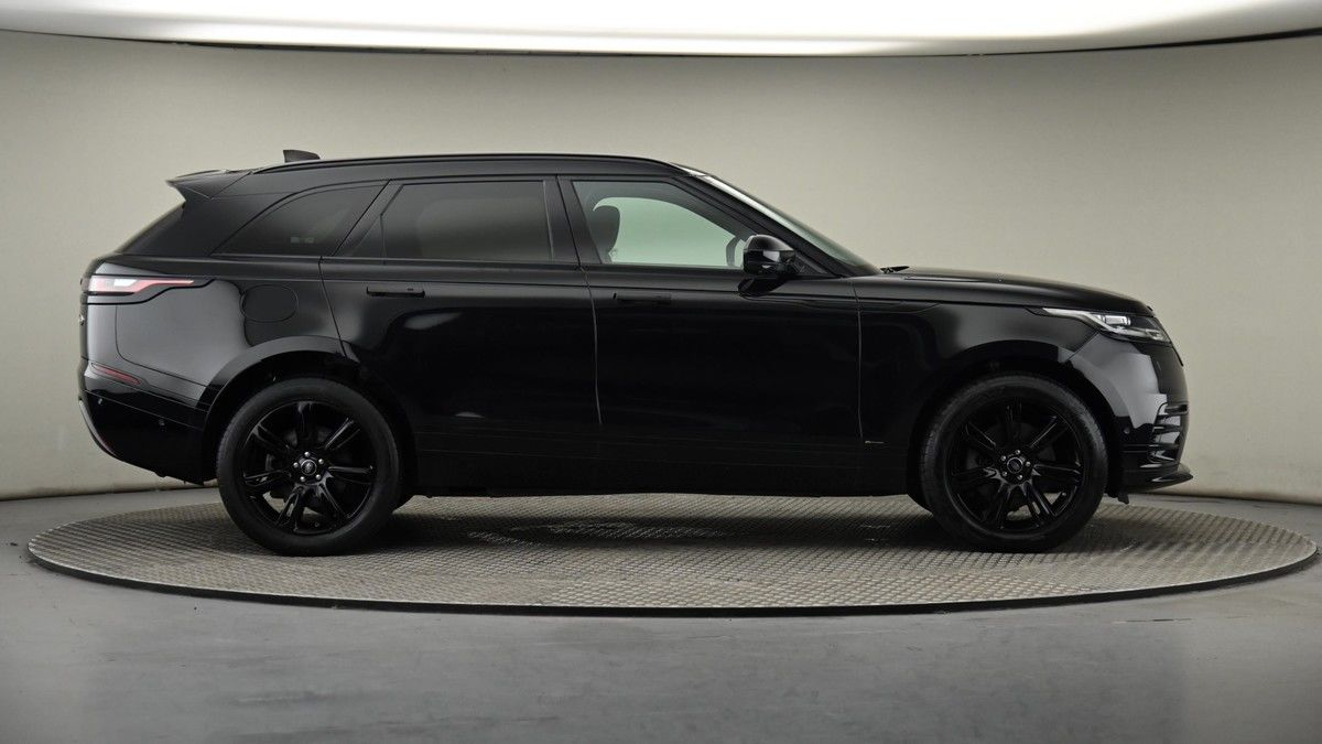 Land Rover Range Rover Velar Image 27