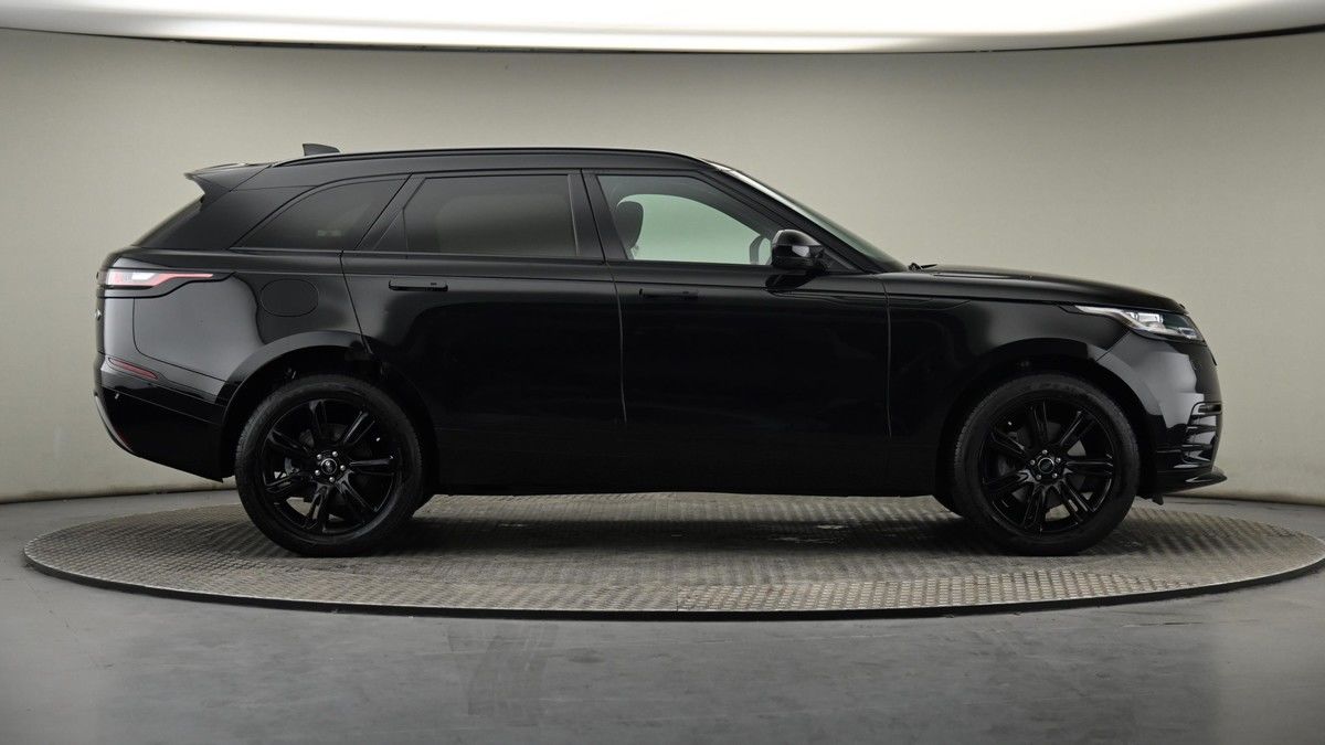 Land Rover Range Rover Velar Image 27