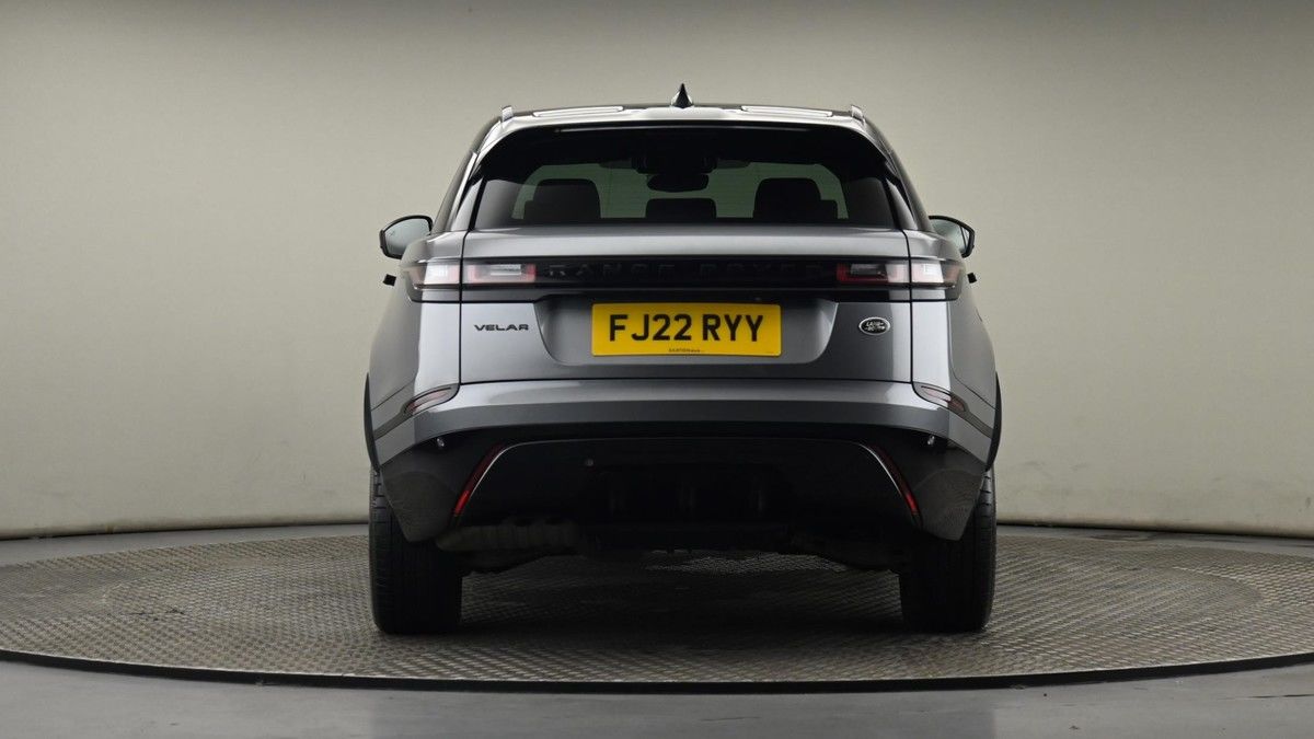 Land Rover Range Rover Velar Image 25