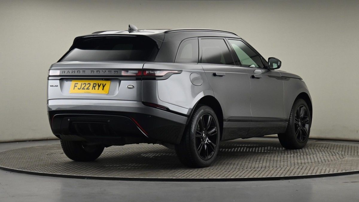 Land Rover Range Rover Velar Image 26