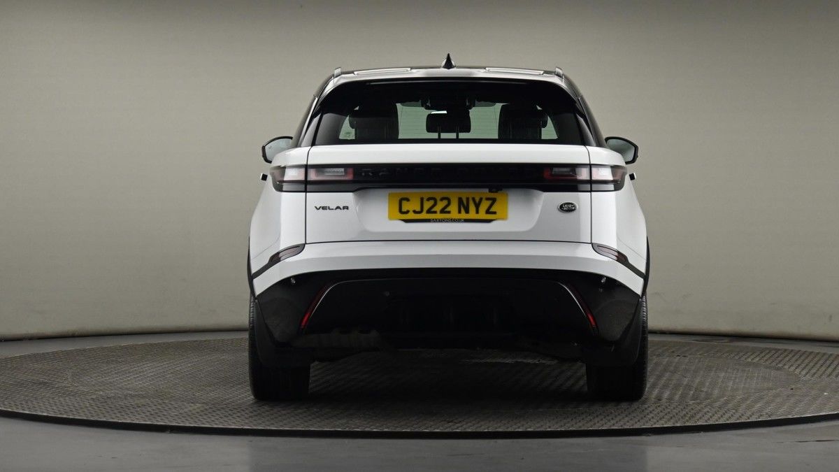 Land Rover Range Rover Velar Image 25