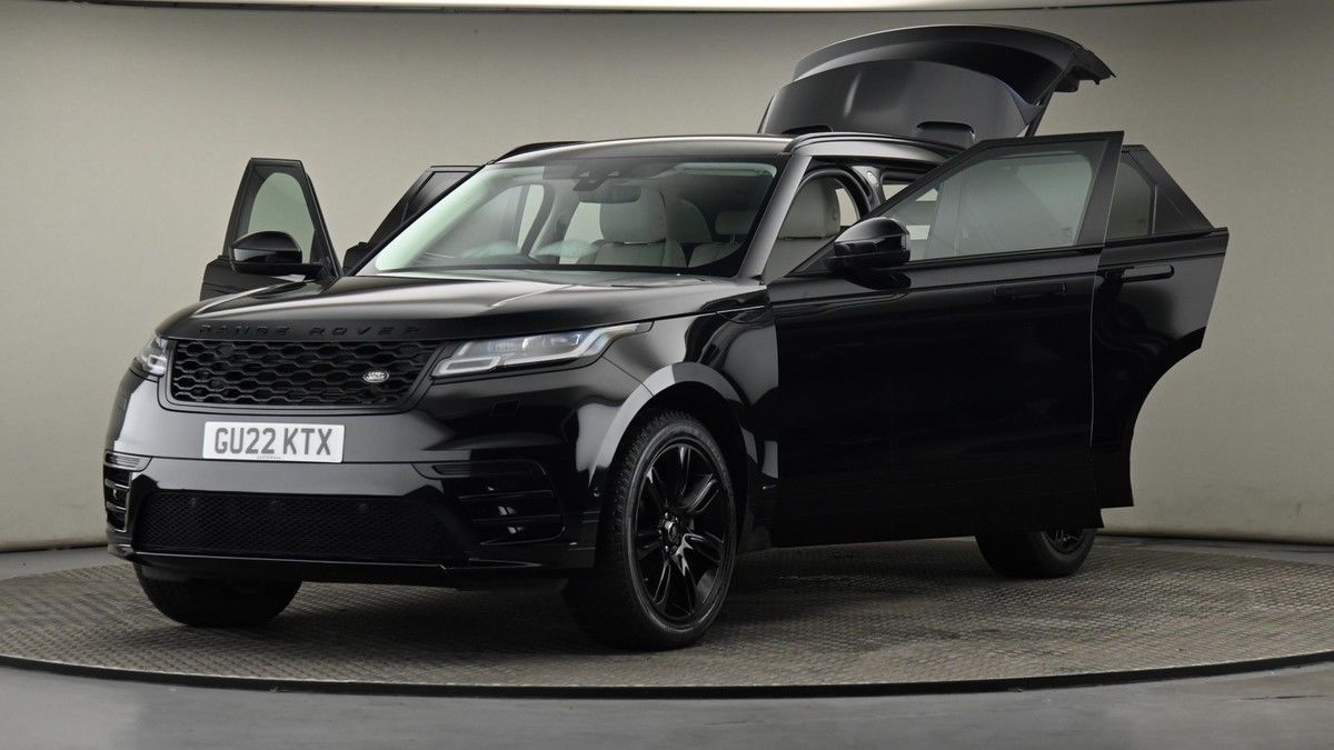 Land Rover Range Rover Velar Image 28