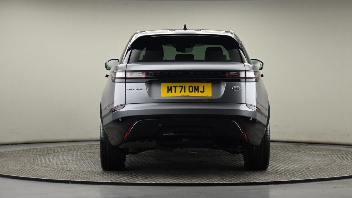 Land Rover Range Rover Velar Image 25