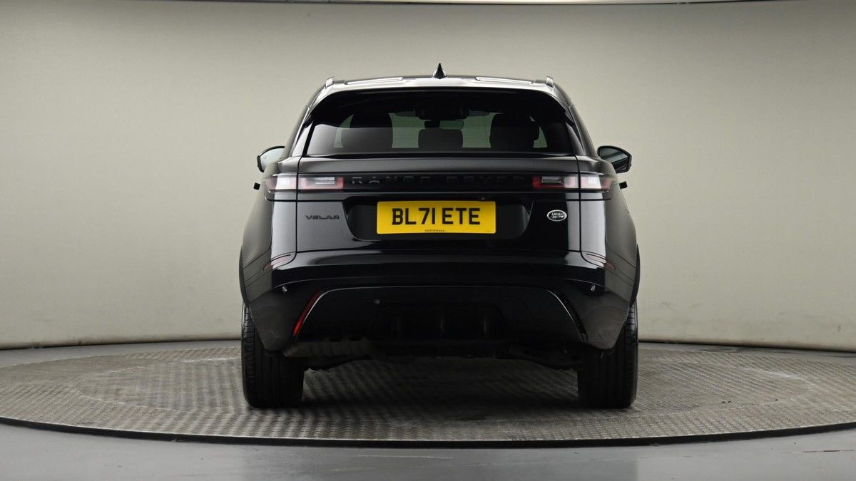 Land Rover Range Rover Velar Image 24
