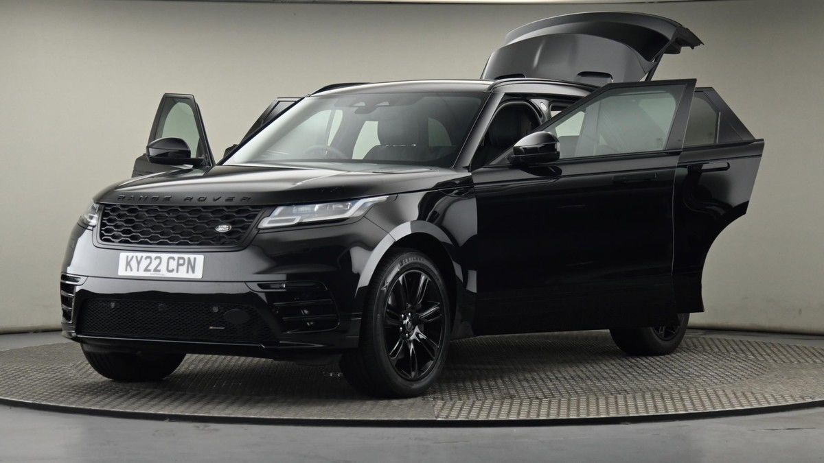 Land Rover Range Rover Velar Image 28