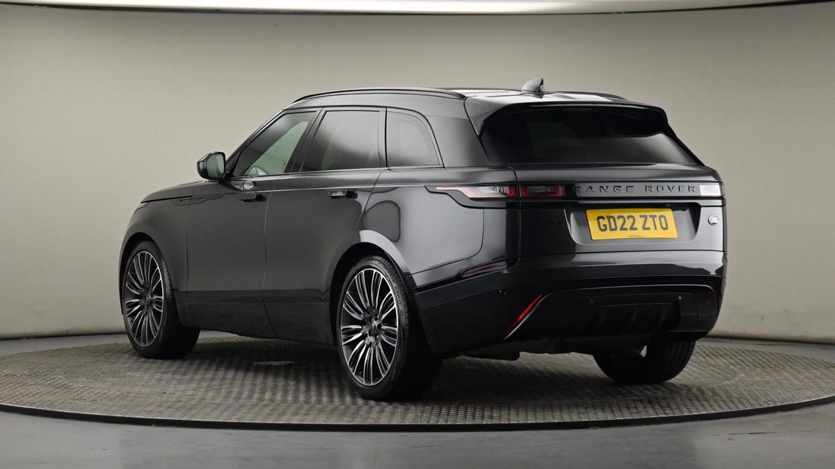 Land Rover Range Rover Velar Image 23