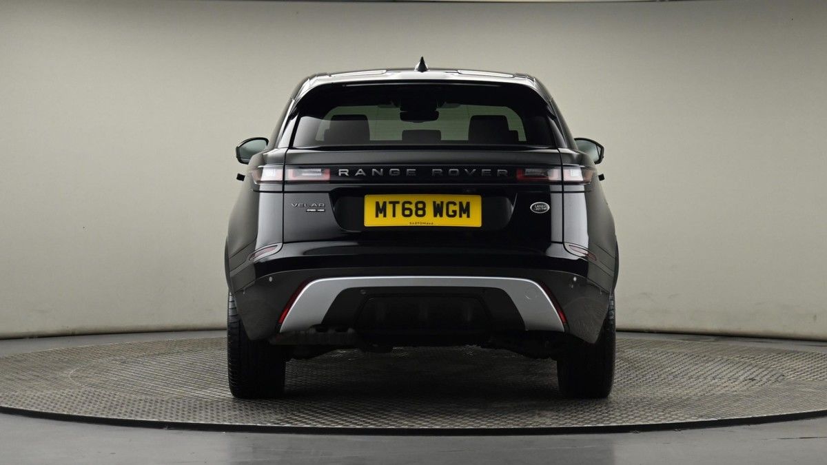 Land Rover Range Rover Velar Image 24