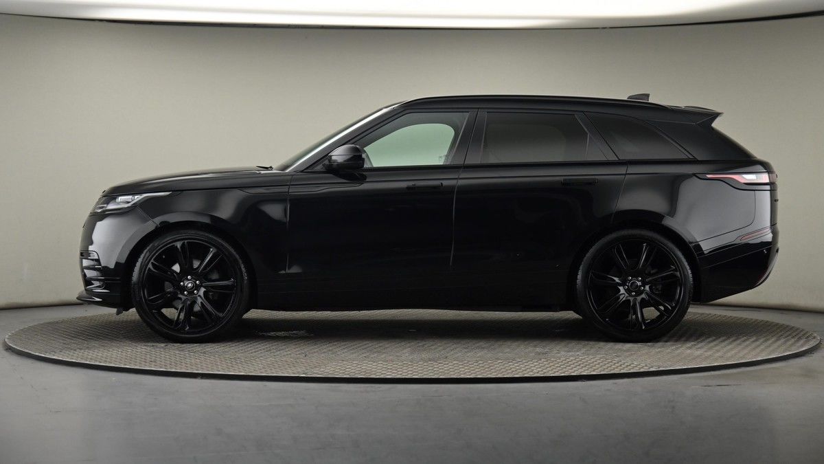 Land Rover Range Rover Velar Image 23