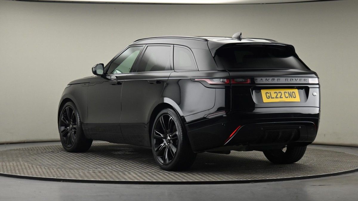 Land Rover Range Rover Velar Image 24