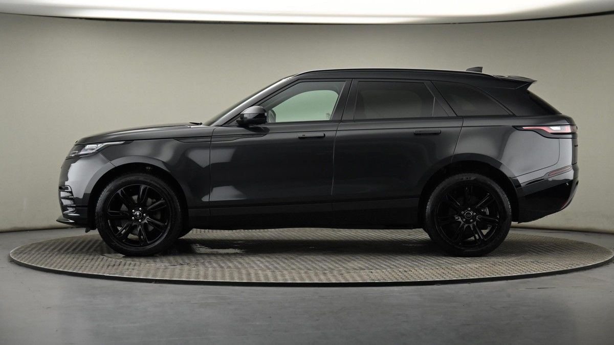 Land Rover Range Rover Velar Image 23