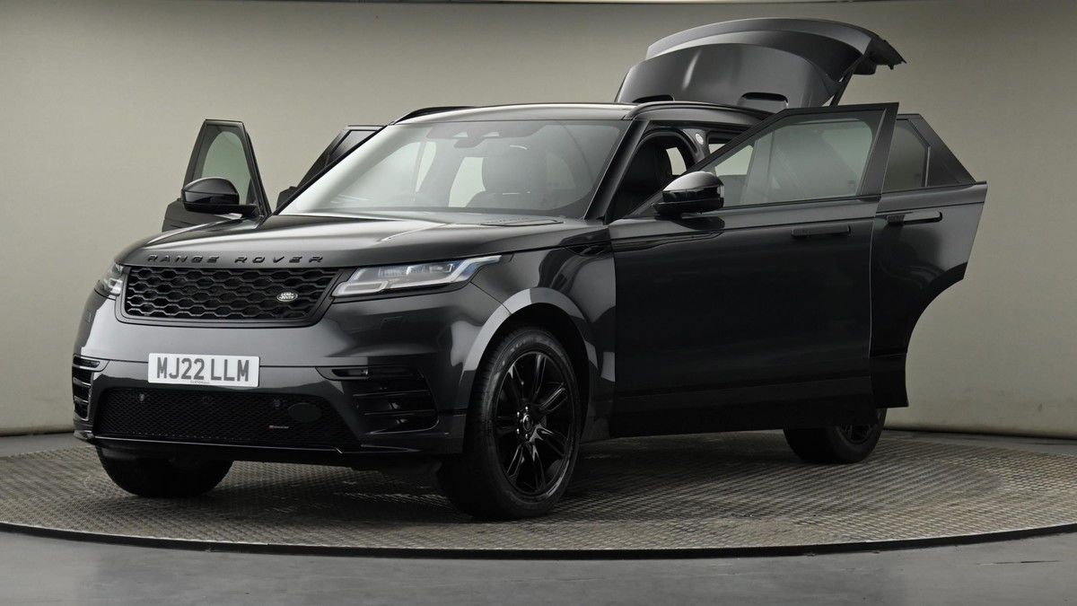 Land Rover Range Rover Velar Image 28