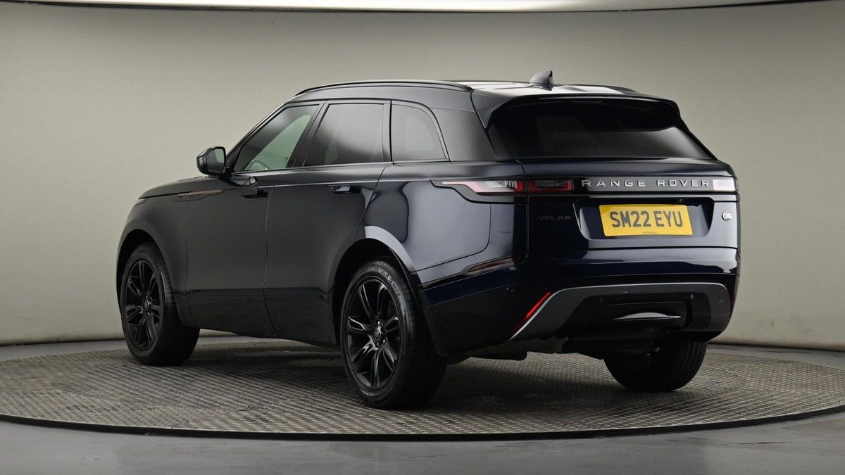 Land Rover Range Rover Velar Image 23