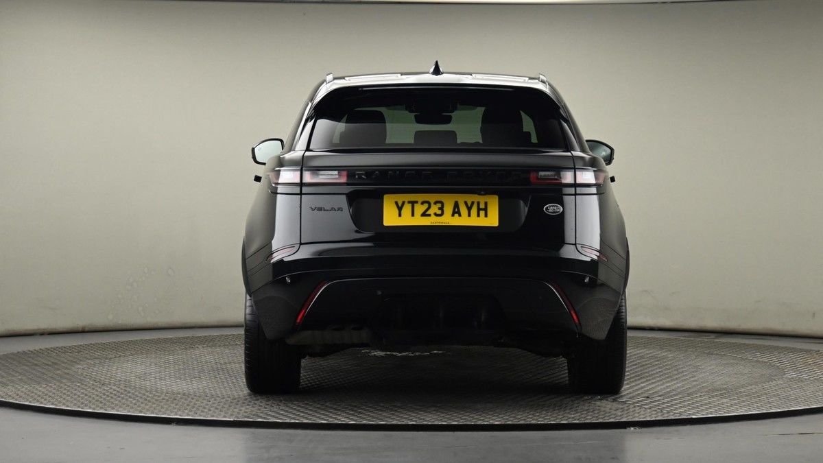 Land Rover Range Rover Velar Image 25