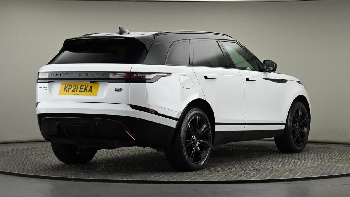 Land Rover Range Rover Velar Image 26